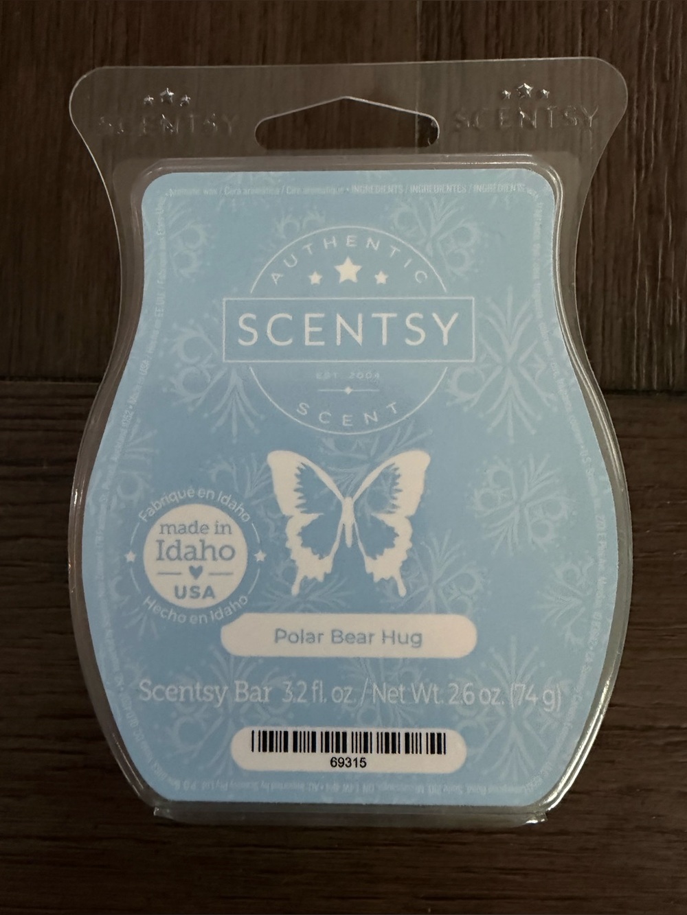 Scentsy Polar Bear Hug Retired Wax Bar New